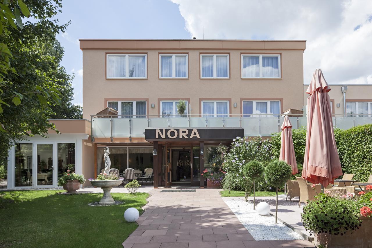 Hotel Nora Bad Krozingen Exterior foto